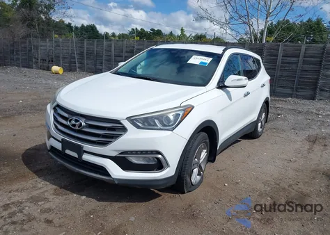 2017 Hyundai Santa Fe Sport 2.4L z USA, uszkodzony, nr VIN 5NMZUDLB1HH047839